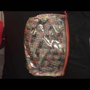 Dooney and Bourke clear purse